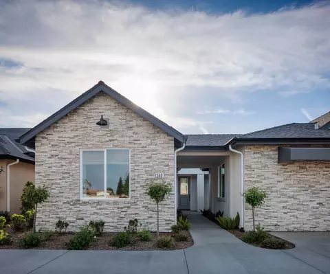 Exterior - 6287 Avenue 305, Visalia, CA 93291 photo 6 of 9