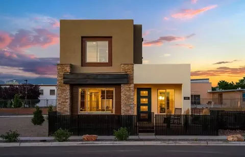 103 Prudencio St, Santa Fe, NM 87505