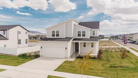 322 E Clear Granite Way, Eagle Mountain, UT 84005