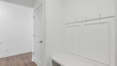 Entry Way - 5751 Bancroft Dr, Pendleton, IN 46064 photo 2 of 2