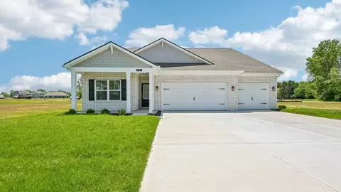 5751 Bancroft Dr, Pendleton, IN 46064