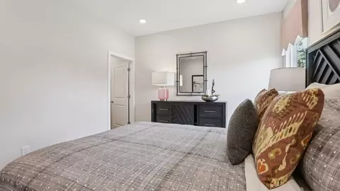 Bedroom - 5751 Bancroft Dr, Pendleton, IN 46064 photo 9 of 16