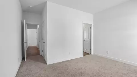 Bedroom - 5751 Bancroft Dr, Pendleton, IN 46064 photo 10 of 17