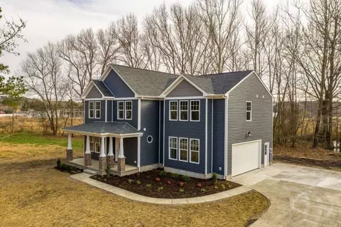 Exterior - 234 Hall Rd, Hampton, VA 23664 photo 3 of 17