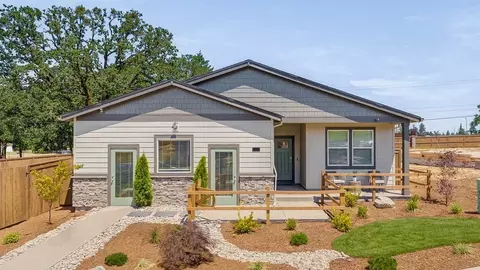 5782 Granger St SE, Salem, OR 97306