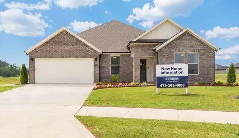 413 W Canada Dr, Farmington, AR 72730