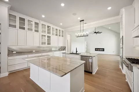 308 Big Sky Cir, Argyle, TX 76226 photo 7