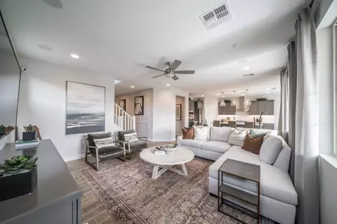Living - 7911 E Raleigh Ave, Mesa, AZ 85212 photo 3 of 3