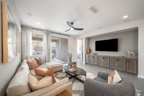 Living - 7911 E Raleigh Ave, Mesa, AZ 85212 photo 2 of 3