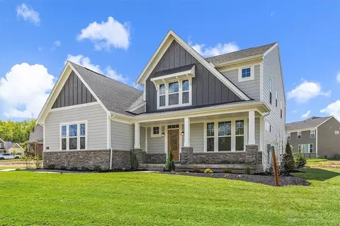 45 Ed Knoll Bnd, Springboro, OH 45066