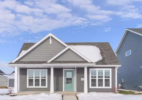 5298 Athlone Rd, Fitchburg, WI 53711