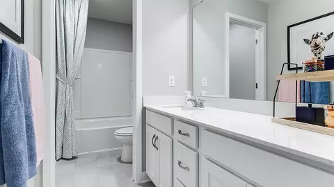 Bath - 3792 Brookside Dr, Chaska, MN 55318 photo 4 of 4