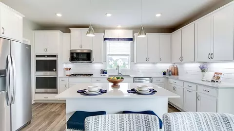 Kitchen - 3792 Brookside Dr, Chaska, MN 55318 photo 7 of 10