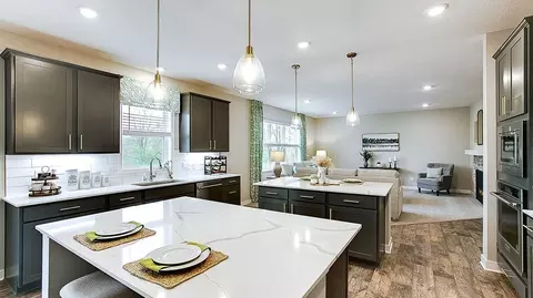 Kitchen - 3792 Brookside Dr, Chaska, MN 55318 photo 5 of 10