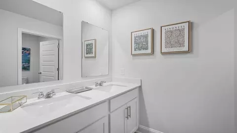 Bath - 102 Buckeye Rd, Guyton, GA 31312 photo 2 of 4