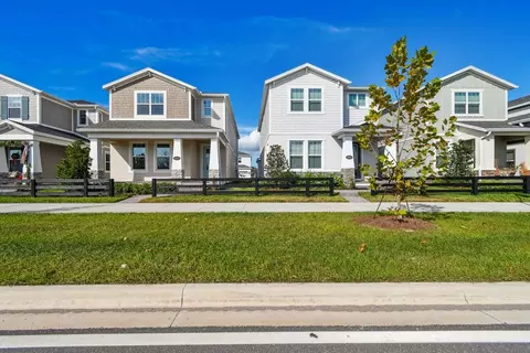 Exterior - 1417 Hyde St, Saint Cloud, FL 34771 photo 5 of 7