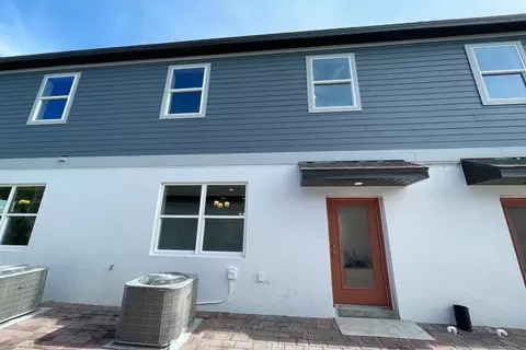 Exterior - 1417 Hyde St, Saint Cloud, FL 34771 photo 3 of 7