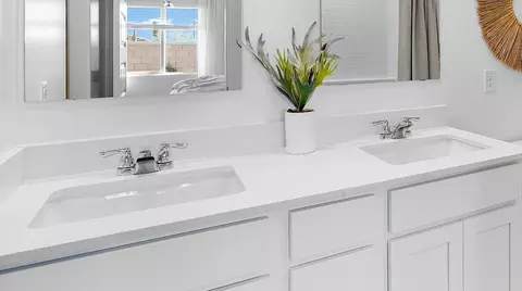 Bath - 9581 W Skipjack Dr, Marana, AZ 85658 photo 1 of 1