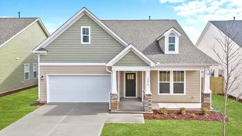 Exterior - 403 Briggs Dr, Easley, SC 29642 photo 4 of 15
