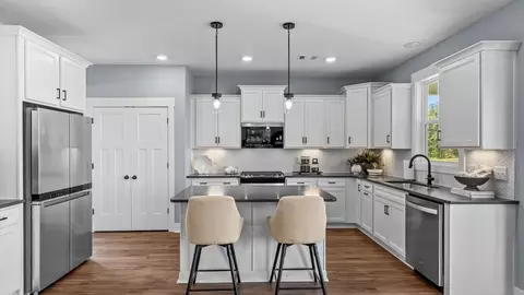 Kitchen - 403 Briggs Dr, Easley, SC 29642 photo 3 of 5