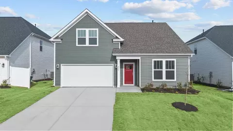 Exterior - 403 Briggs Dr, Easley, SC 29642 photo 6 of 15