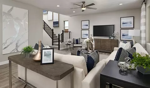 Living - 359 W Windlass Way, Apache Junction, AZ 85120 photo 2 of 4