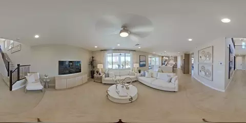 Living - 359 W Windlass Way, Apache Junction, AZ 85120 photo 2 of 3