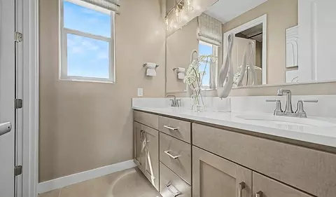 Bath - 359 W Windlass Way, Apache Junction, AZ 85120 photo 3 of 5