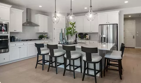 Kitchen - 359 W Windlass Way, Apache Junction, AZ 85120 photo 4 of 8