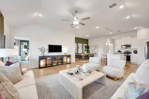 Living - 4802 Rayos Ter, Von Ormy, TX 78073 photo 3 of 4
