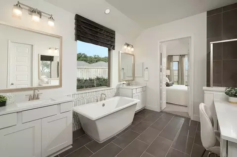 Bath - 32115 Pond Pine Ct, Spring, TX 77386 photo 2 of 8