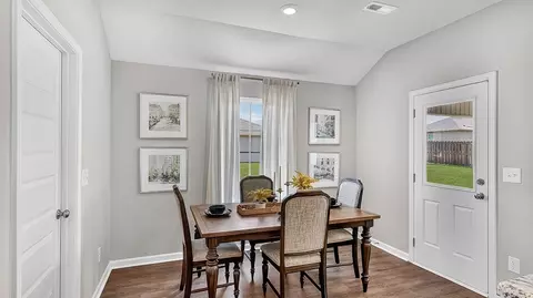 Dining - Claud Rd/overcup Dr, Eclectic, AL 36024 photo 1 of 2