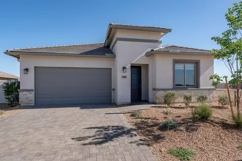 7049 E Bushy Tail Ln, San Tan Valley, AZ 85143