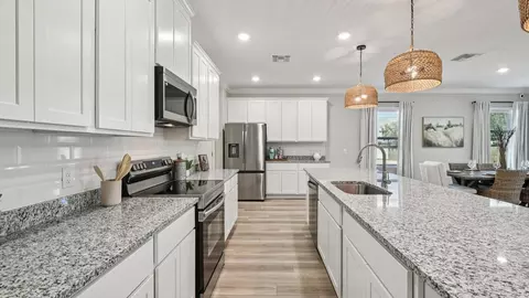 Kitchen - 6322 Pecan Course Pl, Ocala, FL 34472 photo 2 of 5