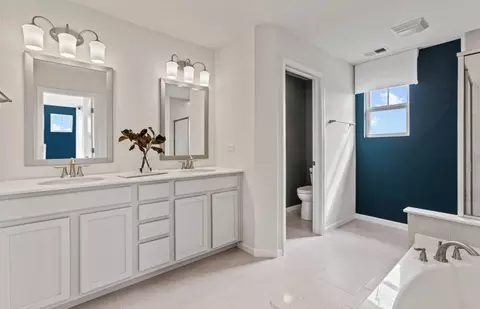 Bath - 5506 E Spaniel Dr, Ann Arbor, MI 48108 photo 1 of 3