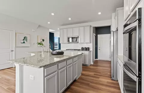 Kitchen - 5506 E Spaniel Dr, Ann Arbor, MI 48108 photo 3 of 4