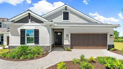 1797 Trailhead Ln, Zephyrhills, FL 33541