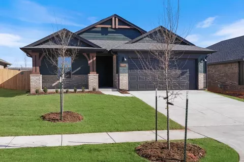 17708 Horne Ln, Edmond, OK 73012