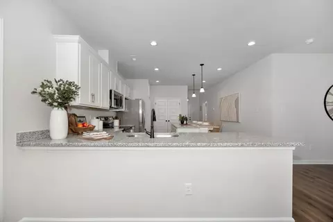 Kitchen - 200 Willie Sanders Dr, Madison, AL 35756 photo 5 of 8