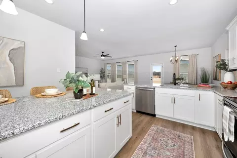 Kitchen - 200 Willie Sanders Dr, Madison, AL 35756 photo 7 of 8
