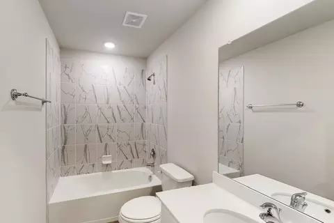 Bath - 3820 Birch Ln, Argyle, TX 76226 photo 2 of 3