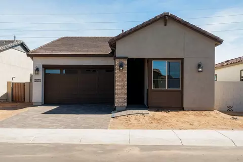 5871 S Red Rock St, Gilbert, AZ 85298