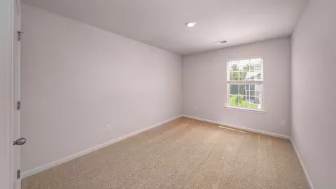Bedroom - 4697 Fanning Rd, Hickory, NC 28602 photo 5 of 16