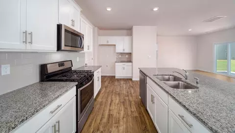 Kitchen - 4697 Fanning Rd, Hickory, NC 28602 photo 1 of 7