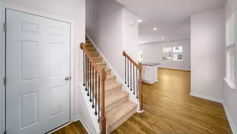 Entry Way - 4697 Fanning Rd, Hickory, NC 28602 photo 2 of 8