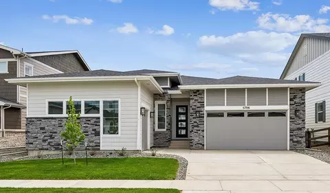5706 Wayfarer Cir, Longmont, CO 80504
