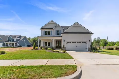 102 Marlbrook Dr, Harvest, AL 35749