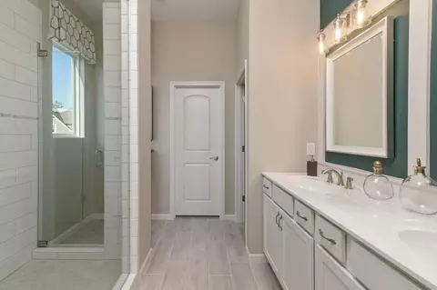 Bath - 1330 Trailhead Pl, Harrison, OH 45030 photo 1 of 2