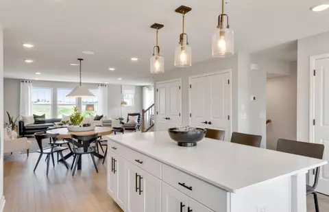 Kitchen - 1704 Espacio Dr, Naperville, IL 60563 photo 2 of 5