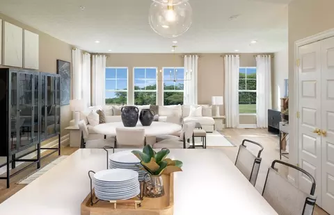 Dining - 1704 Espacio Dr, Naperville, IL 60563 photo 3 of 3